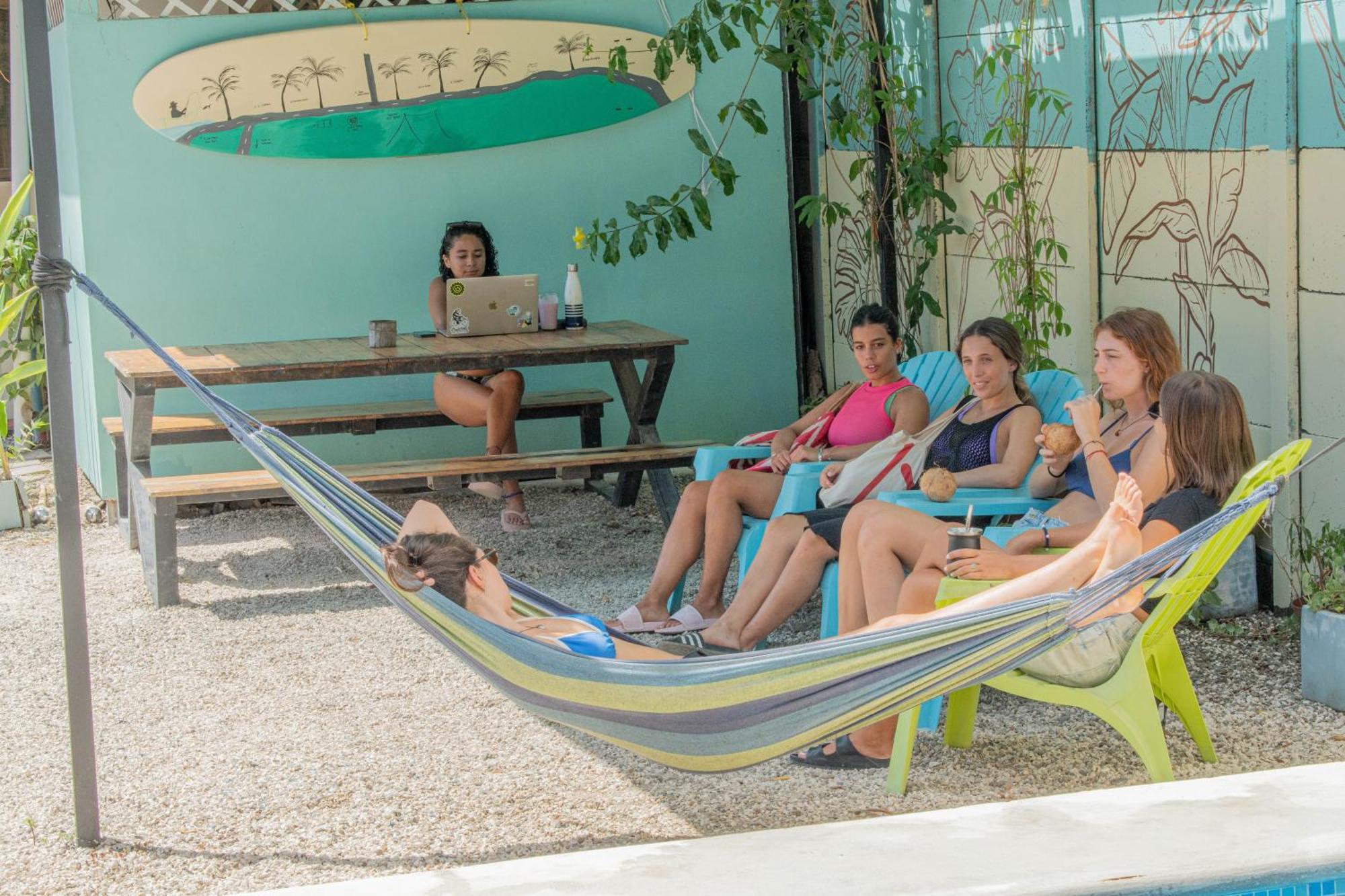 Hotel Habitat Surf Glamp Playa Santa Teresa  Exterior foto